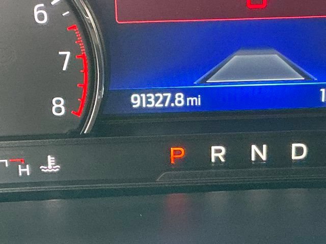 Used 2022 Ford Explorer Limited w/ Equipment Group 301A AWD/4WD image 34