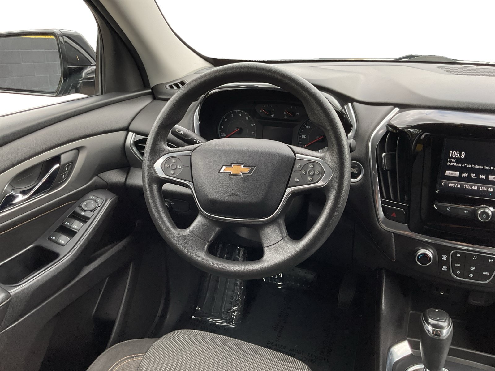 Used 2019 Chevrolet Traverse LS FWD image 11