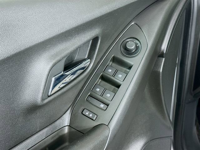 Used 2018 Chevrolet Trax LS image 19
