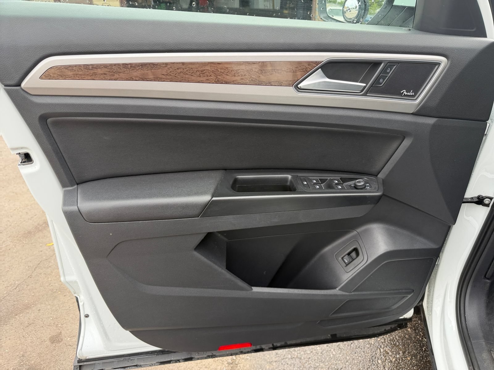Used 2019 Volkswagen Atlas SEL Premium AWD/4WD image 18