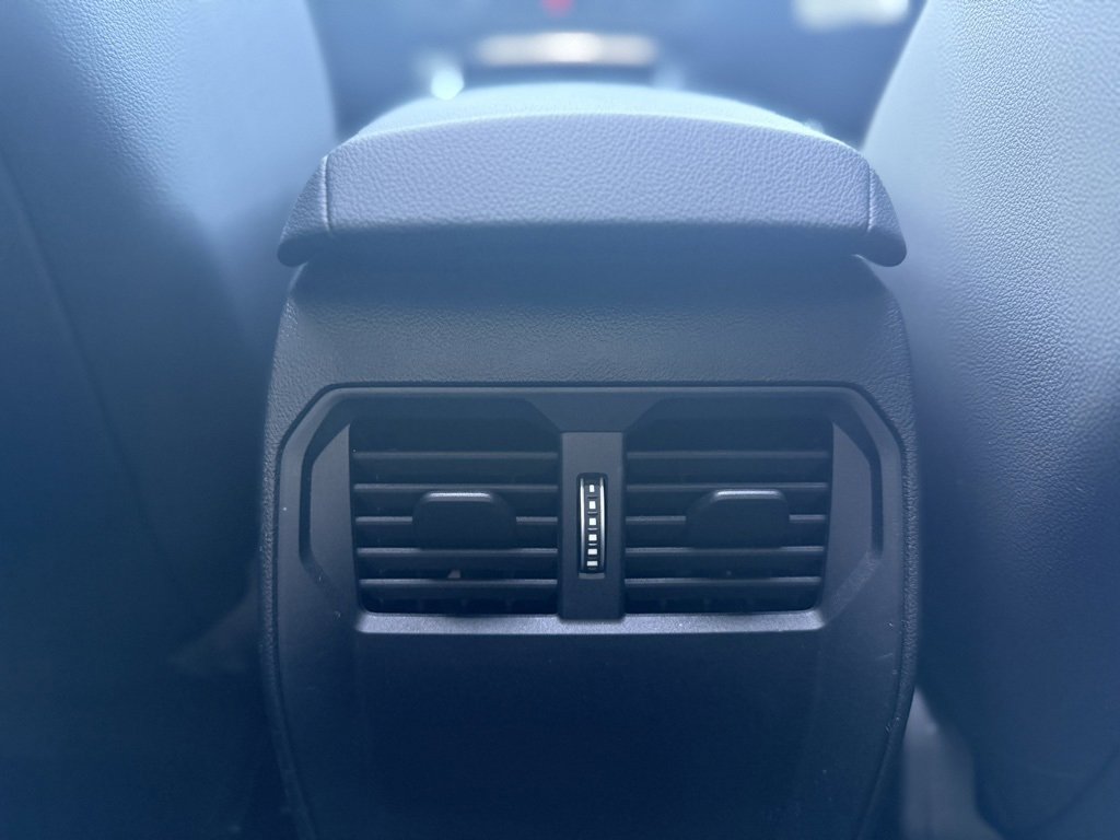 Used 2025 BMW 430i Coupe w/ Convenience Package image 13