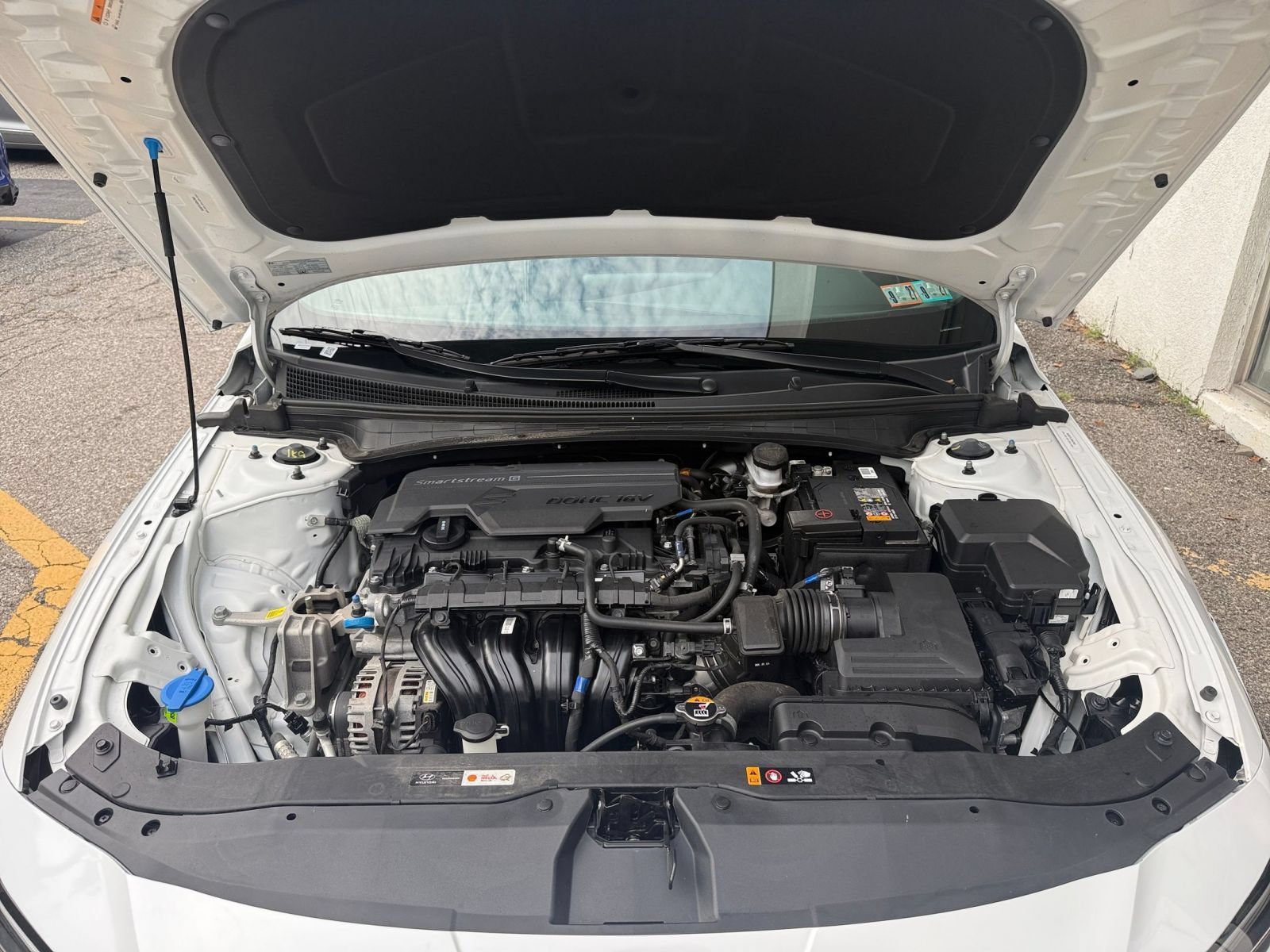 Used 2026 Hyundai Elantra Sport FWD image 32