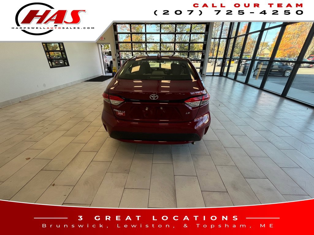 Used 2022 Toyota Corolla LE FWD image 5