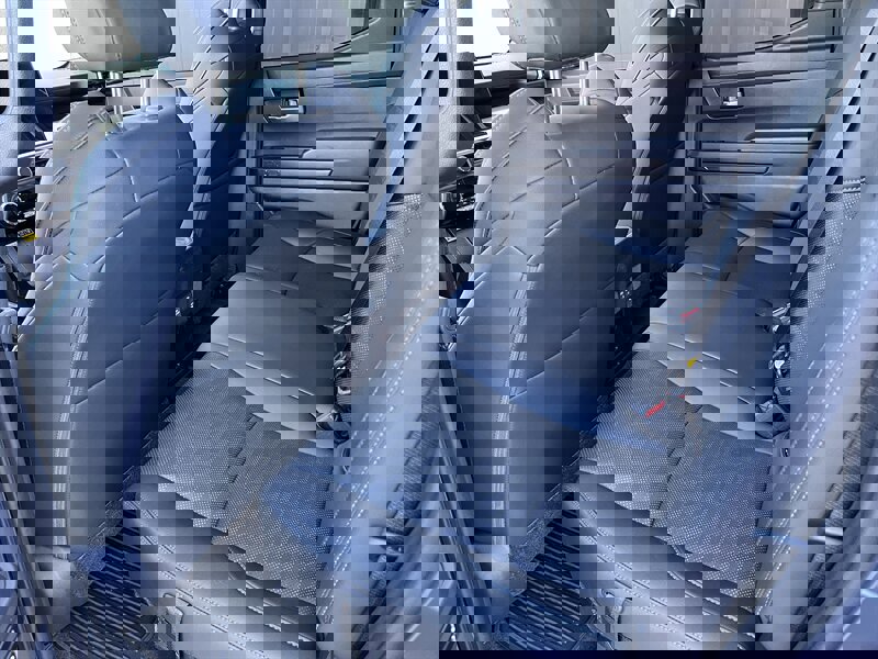 Used 2025 Toyota Tacoma TRD Sport image 11