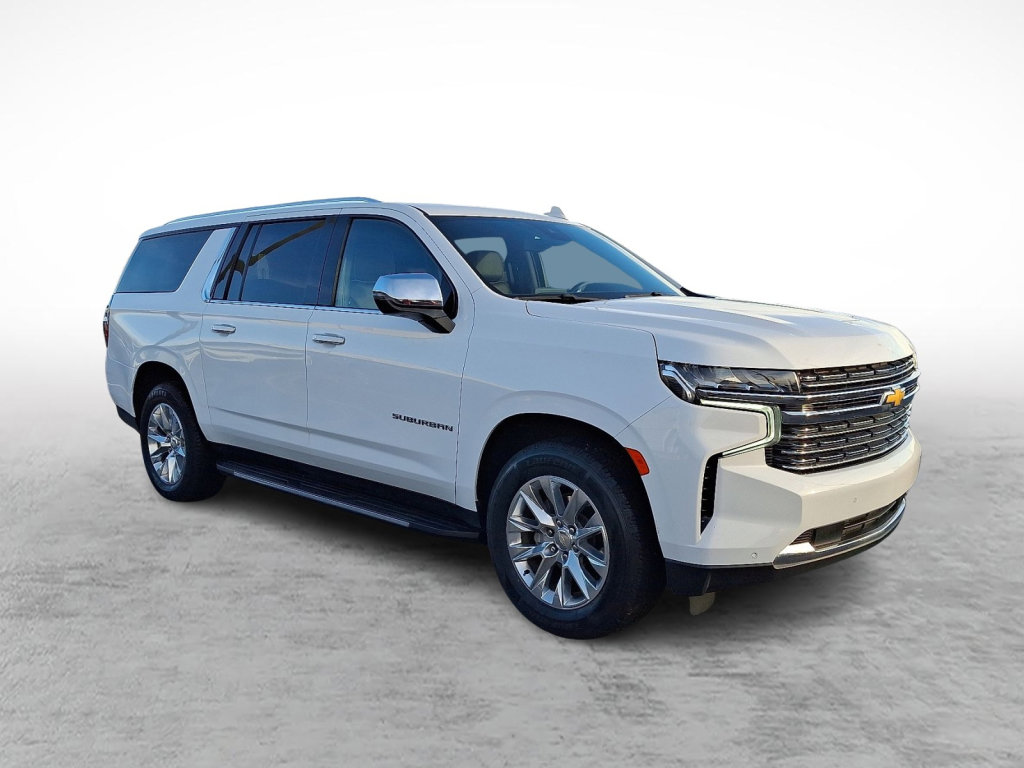 Used 2023 Chevrolet Suburban Premier image 7