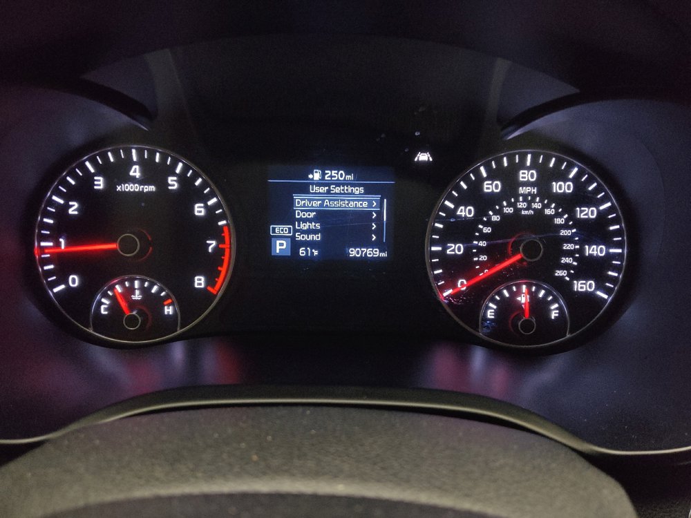 Used 2020 Kia Optima SE FWD image 23