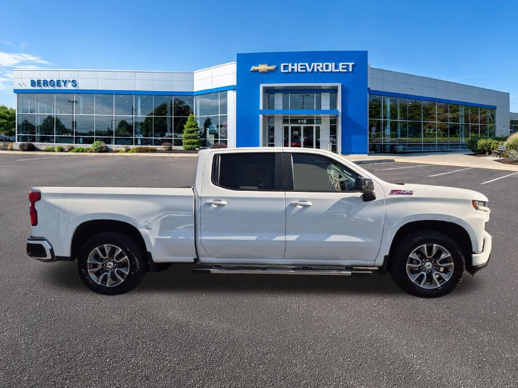 Certified 2022 Chevrolet Silverado 1500 RST AWD/4WD image 6