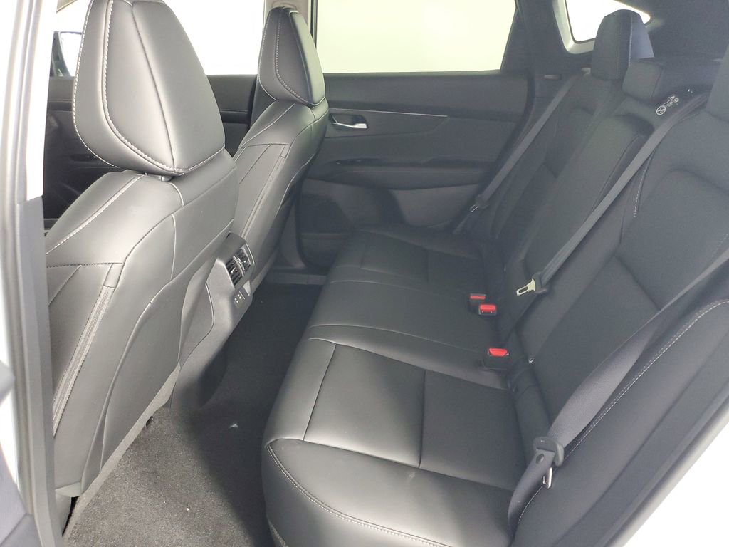 New 2025 Nissan Murano SV w/ Cargo Package image 13