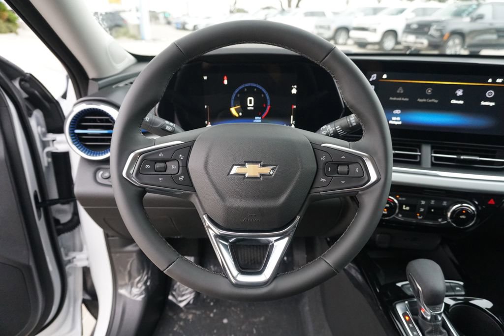 New 2026 Chevrolet Trax LT w/ Sunroof Package image 23