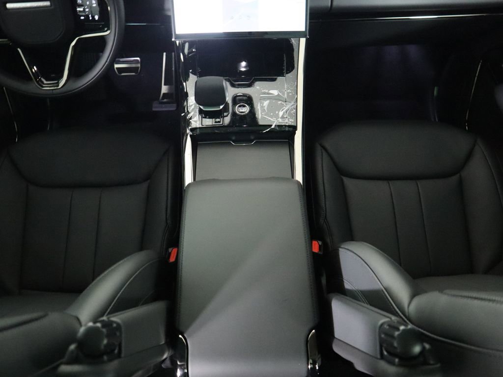 New 2025 Land Rover Range Rover Sport Dynamic SE image 18