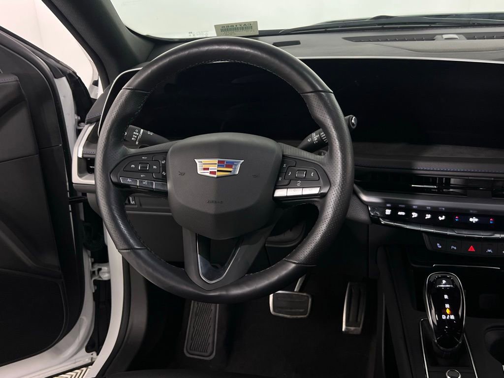Used 2024 Cadillac XT4 Sport image 16
