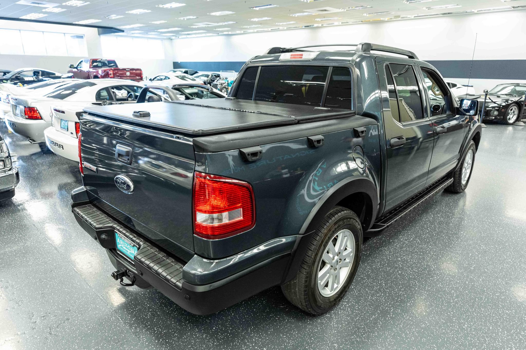 Used 2010 Ford Explorer Sport Trac XLT RWD image 6