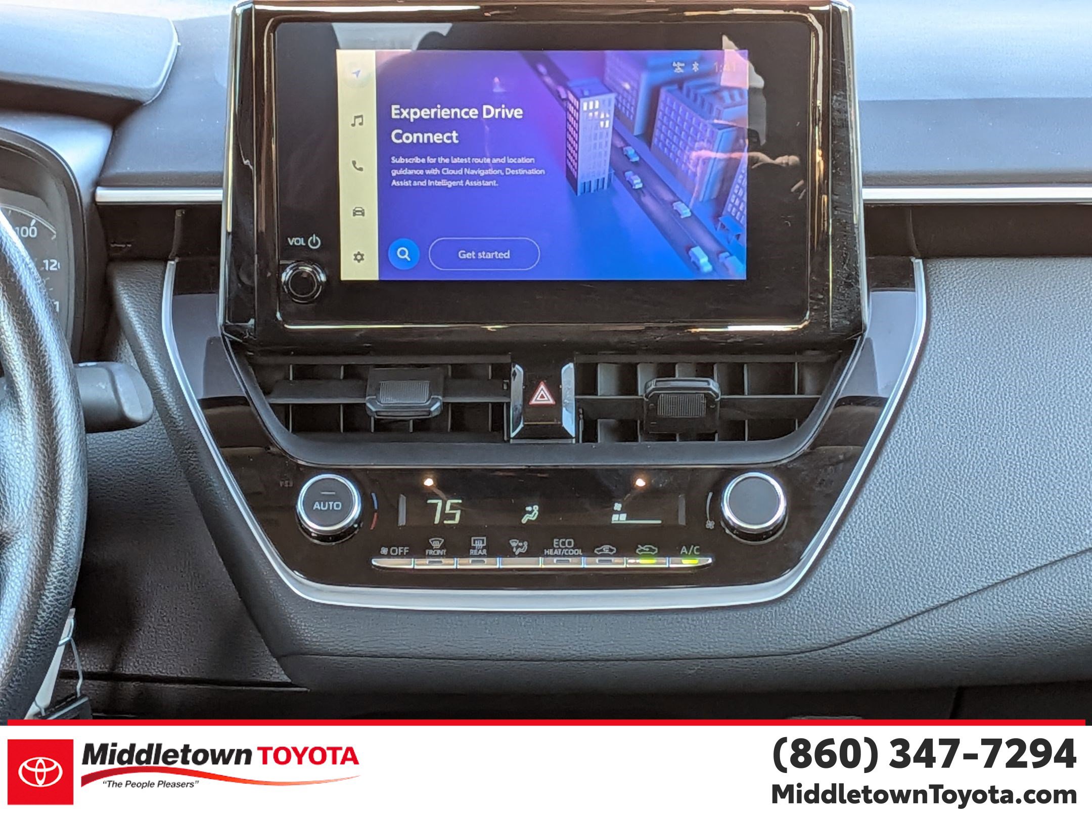 Certified 2025 Toyota Corolla LE image 30