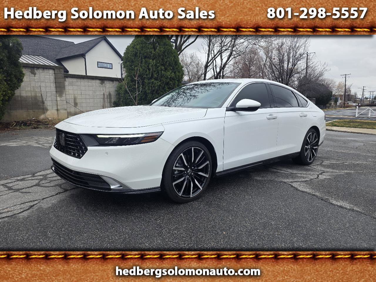 Used 2023 Honda Accord Touring image 1