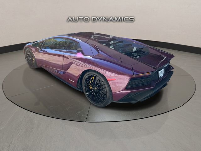Used 2018 Lamborghini Aventador S image 5