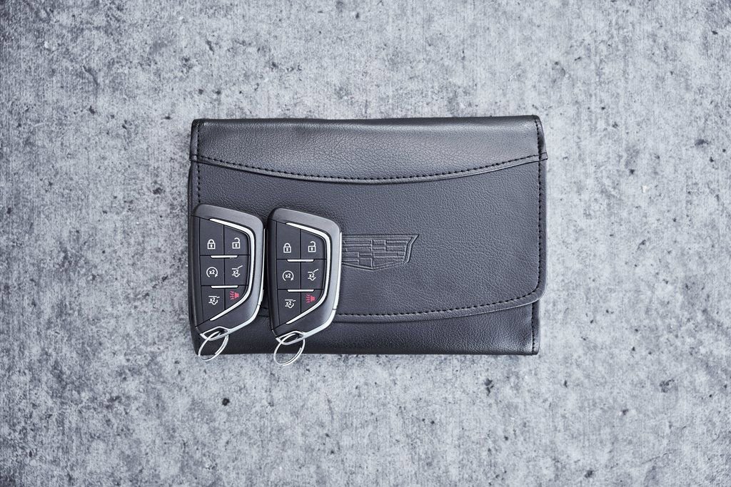 Used 2023 Cadillac Escalade ESV Sport w/ LPO, ONYX Package image 90