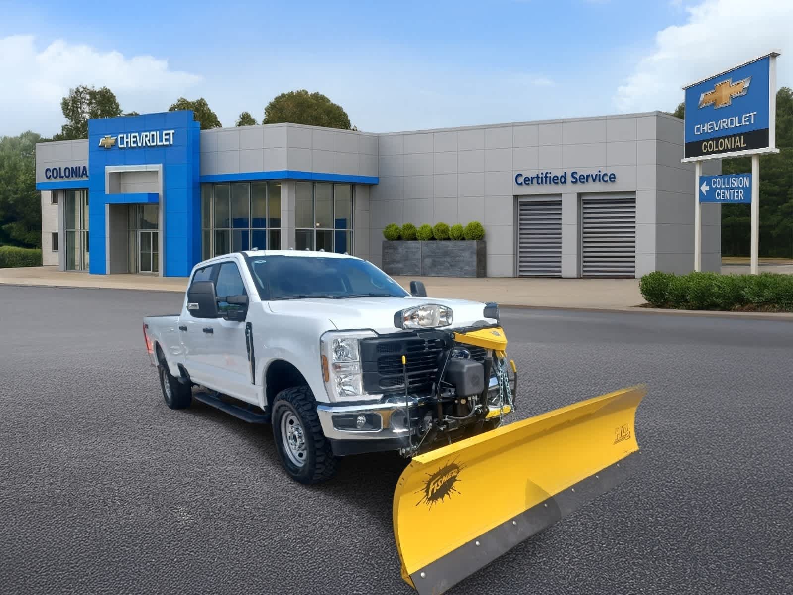 Used 2024 Ford F250 XL w/ XL Off-Road Package AWD/4WD image 2