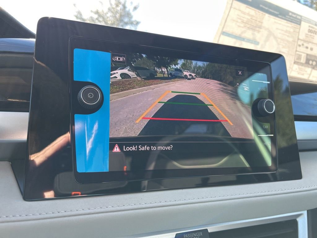 New 2026 Volkswagen Taos SE image 34