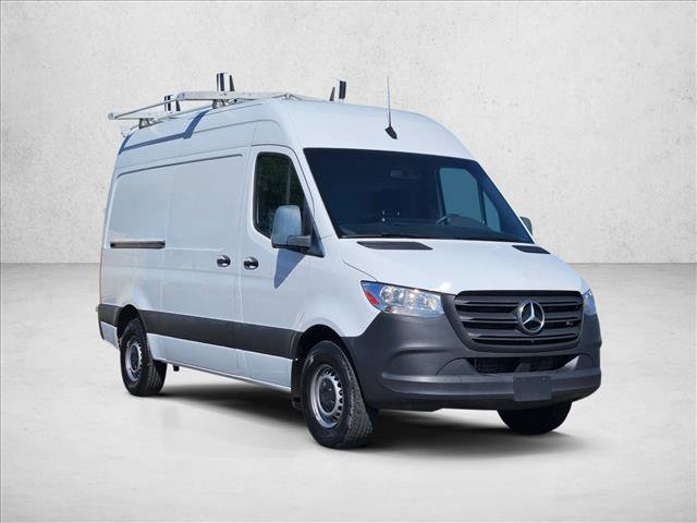Used 2023 Mercedes-Benz Sprinter 2500 image 3