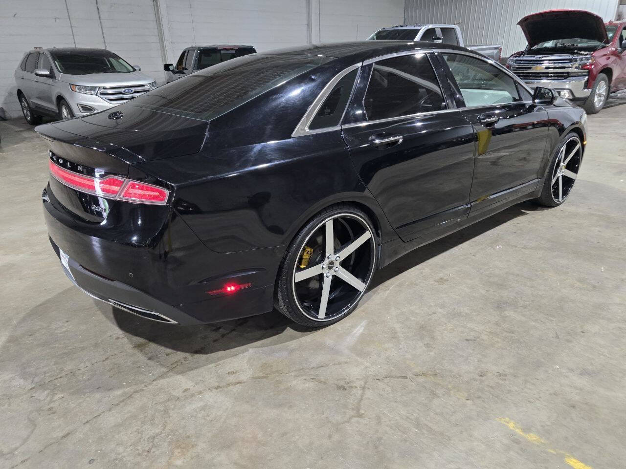 Used 2017 Lincoln MKZ Premiere FWD image 14