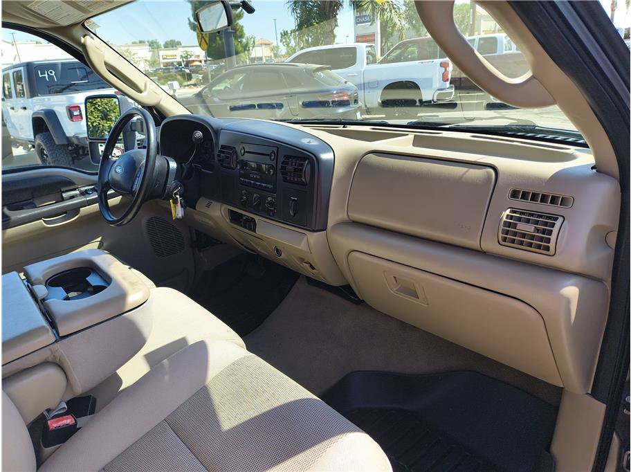 Used 2005 Ford F250 XLT RWD image 13