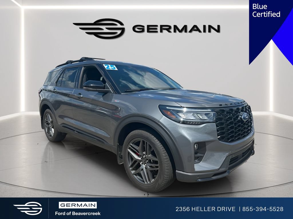 Certified 2025 Ford Explorer ST-Line w/ Premium Package AWD/4WD image 1