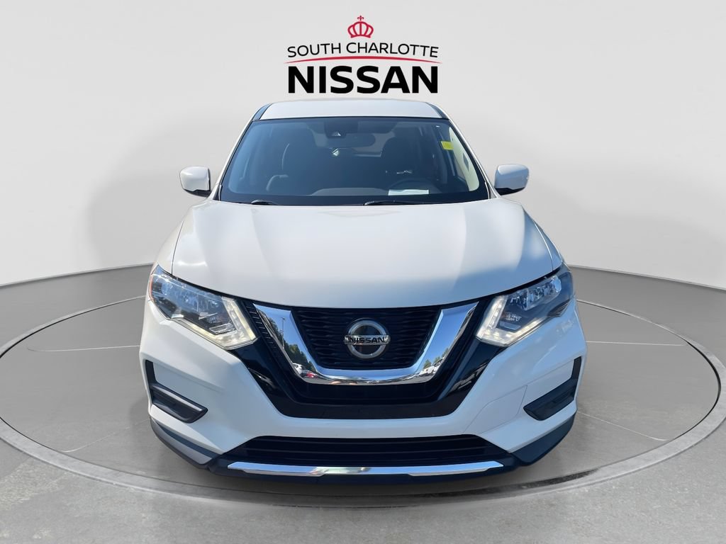 Used 2019 Nissan Rogue S FWD image 2