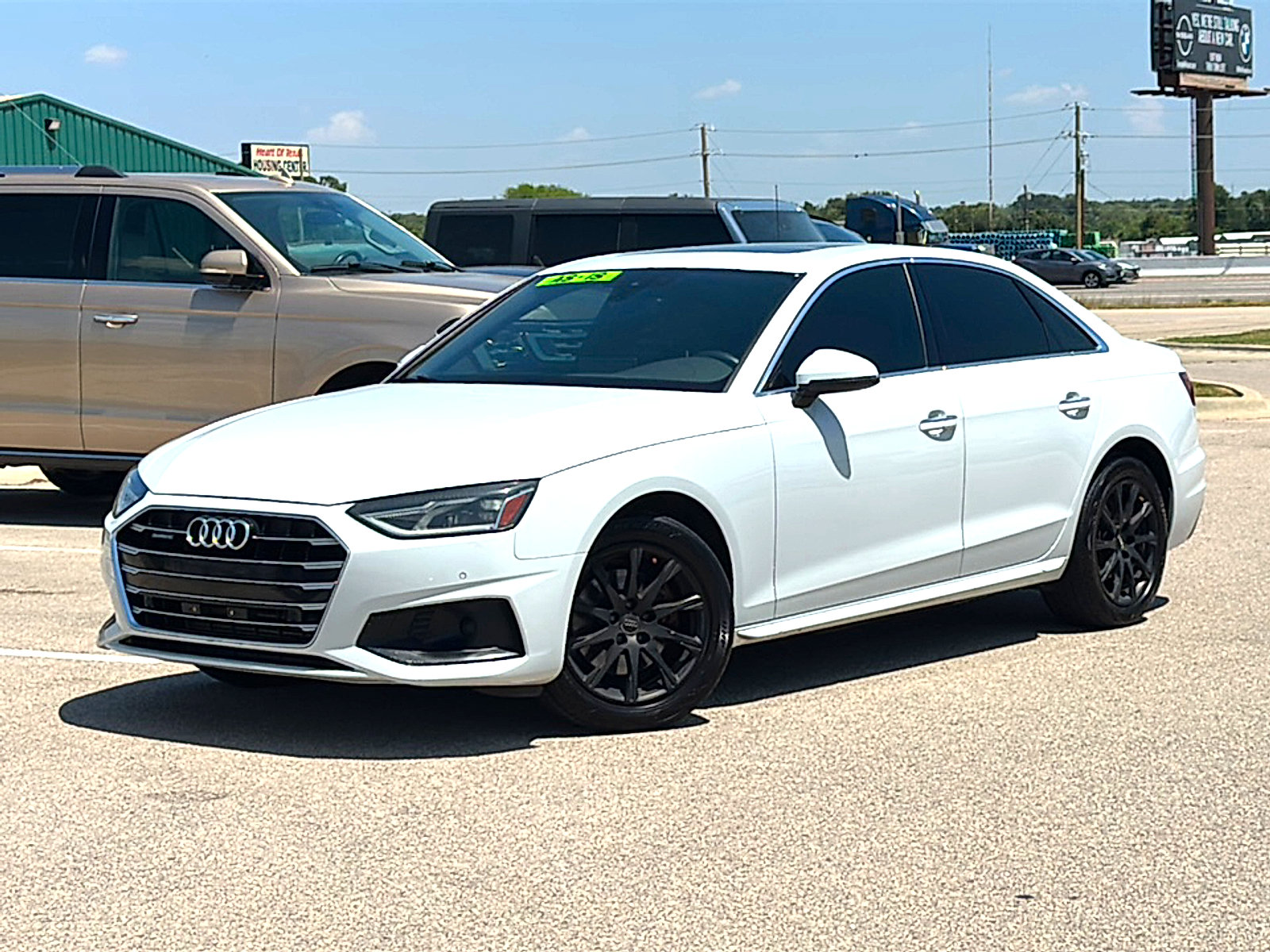 Used 2021 Audi A4 2.0T Premium w/ Convenience Package AWD/4WD image 2