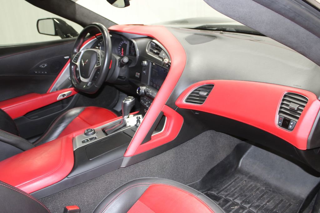 Used 2017 Chevrolet Corvette Stingray Coupe RWD image 27