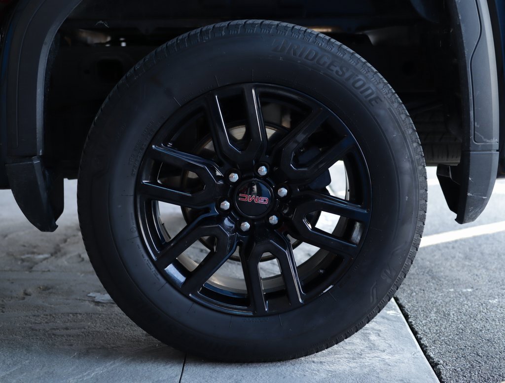 Used 2024 GMC Sierra 1500 Elevation image 35