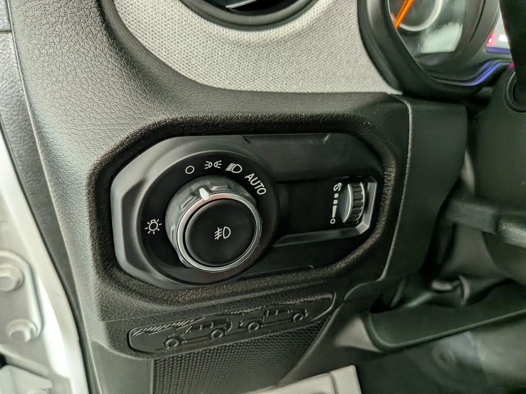 Certified 2024 Jeep Wrangler Sport S image 19