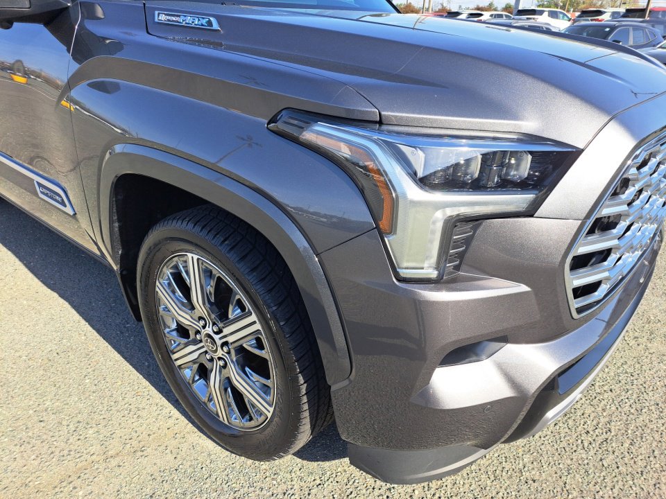 Used 2024 Toyota Sequoia Capstone image 20