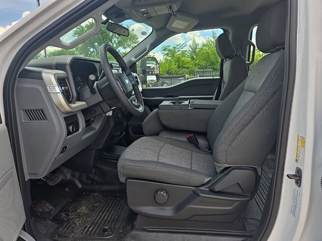 New 2026 Ford F350 XL w/ XL Driver Assist Package AWD/4WD image 14