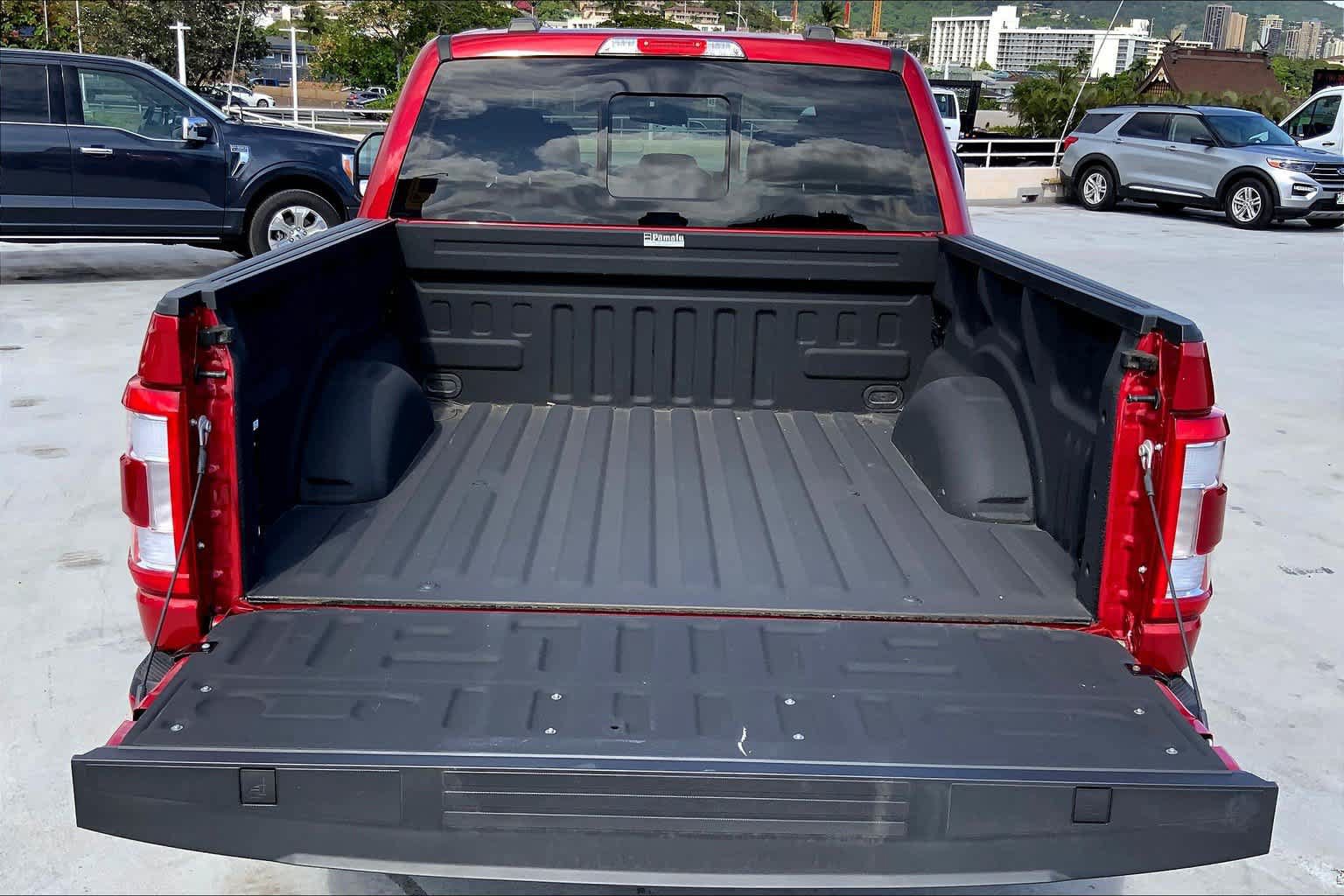 Used 2023 Ford F150 Lariat AWD/4WD image 18