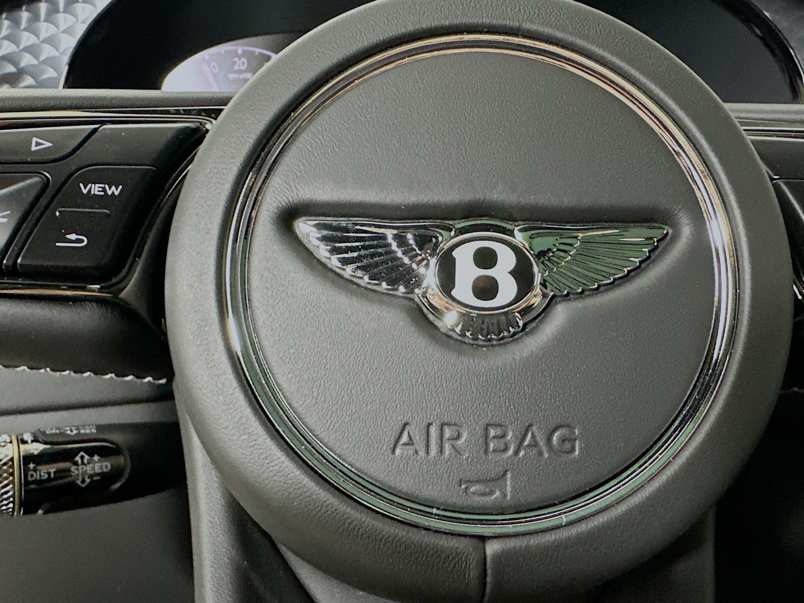 New 2026 Bentley Flying Spur V8 AWD/4WD image 61