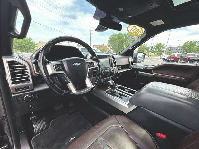 Used 2017 Ford F150 Platinum w/ Equipment Group 701A Luxury AWD/4WD image 10
