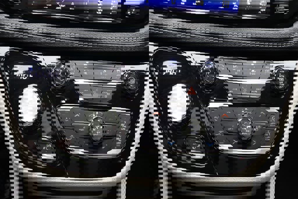 Used 2024 Chrysler Pacifica Limited image 26