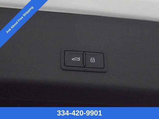 Used 2021 Audi e-tron Premium Plus w/ Premium Plus Package image 20