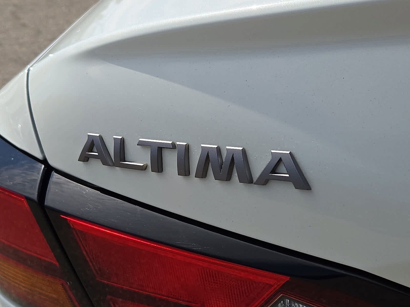 Used 2023 Nissan Altima 2.5 SR w/ SR Premium Package AWD/4WD image 29