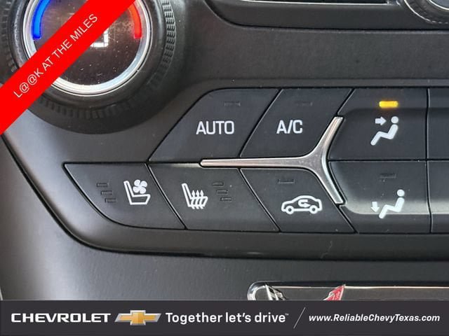 Used 2014 Chevrolet Corvette Stingray Coupe w/ 3LT Preferred Equipment Group RWD image 21