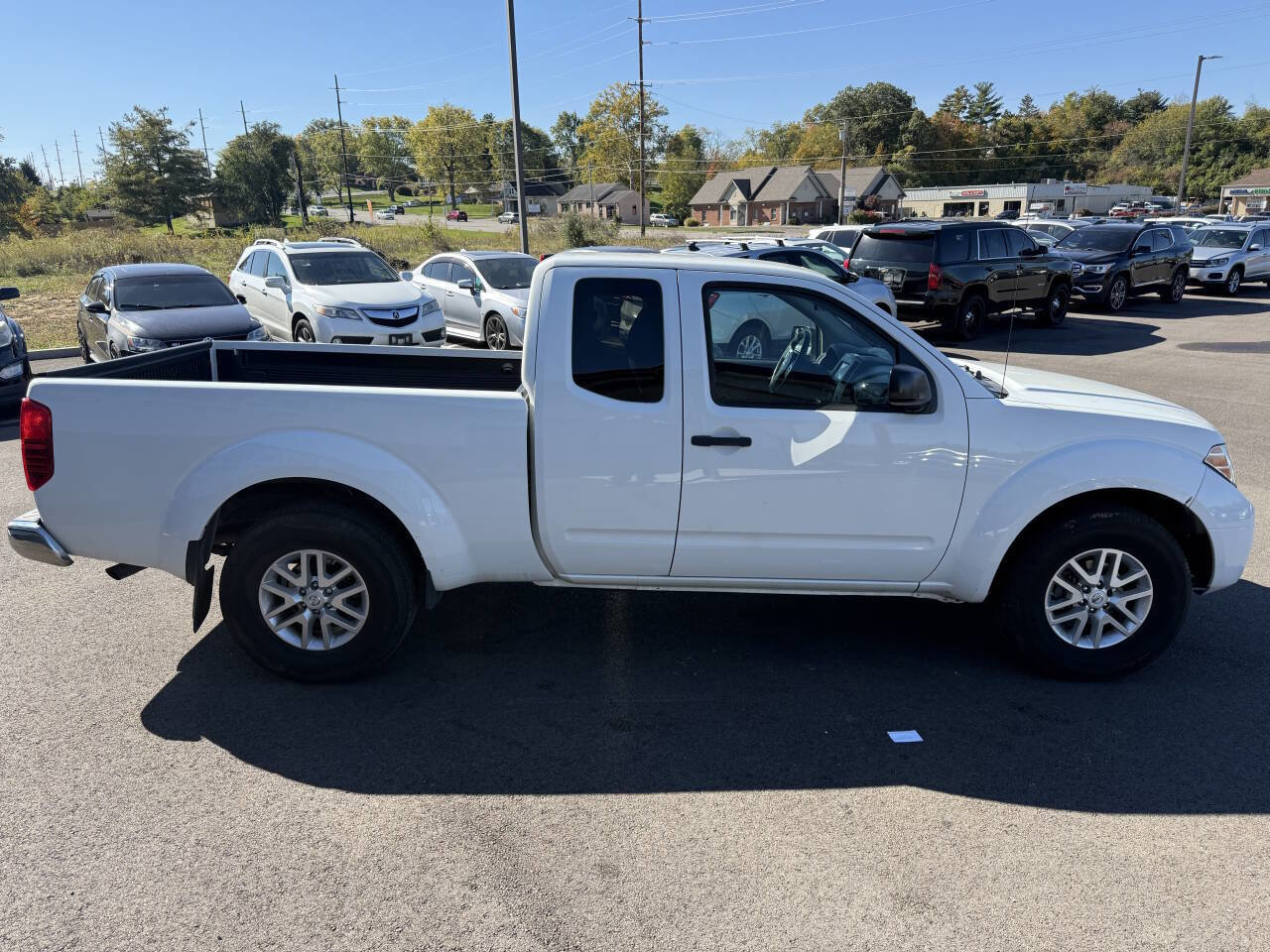 Used 2019 Nissan Frontier SV RWD image 6