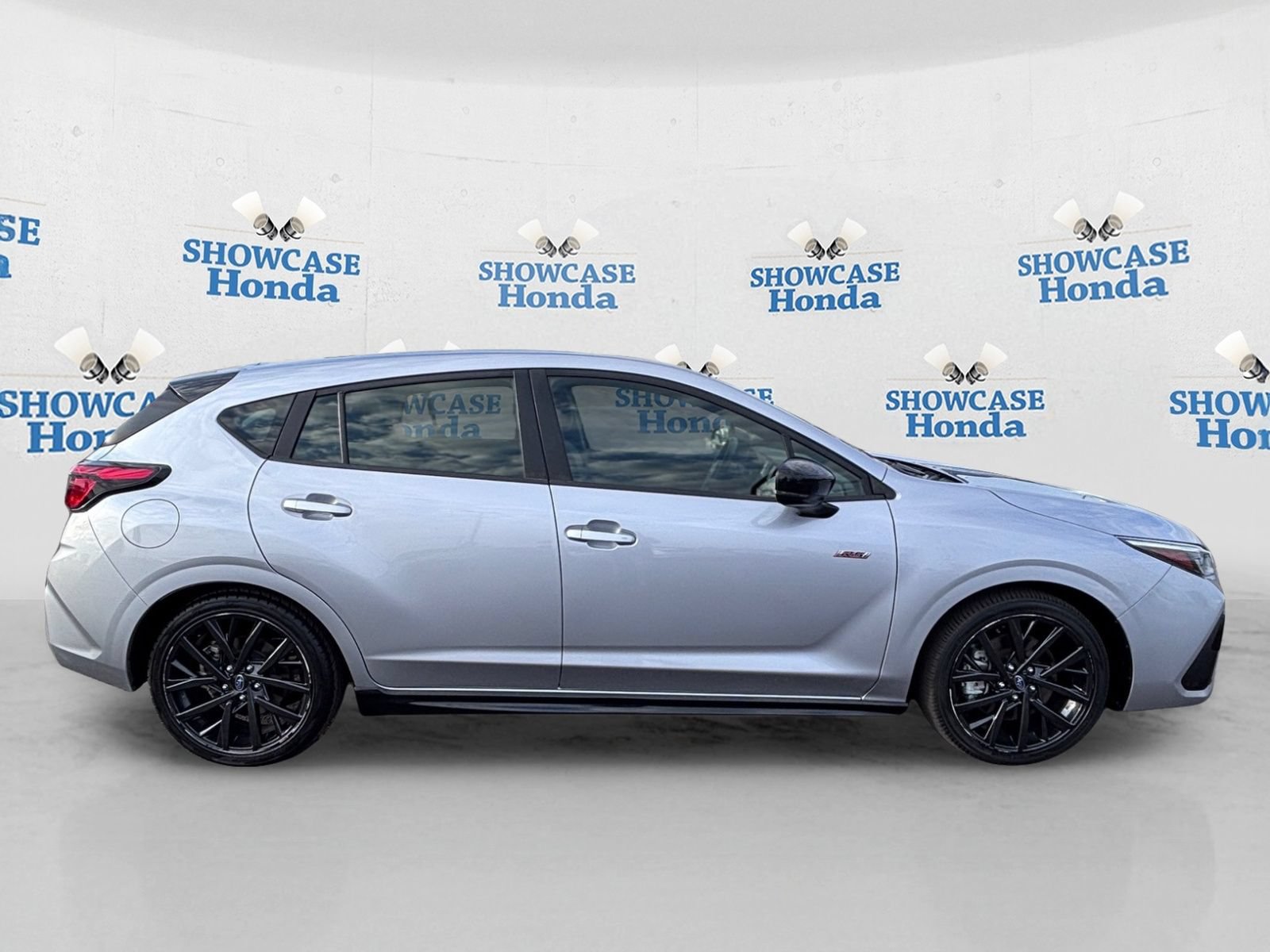 Used 2024 Subaru Impreza RS AWD/4WD image 9