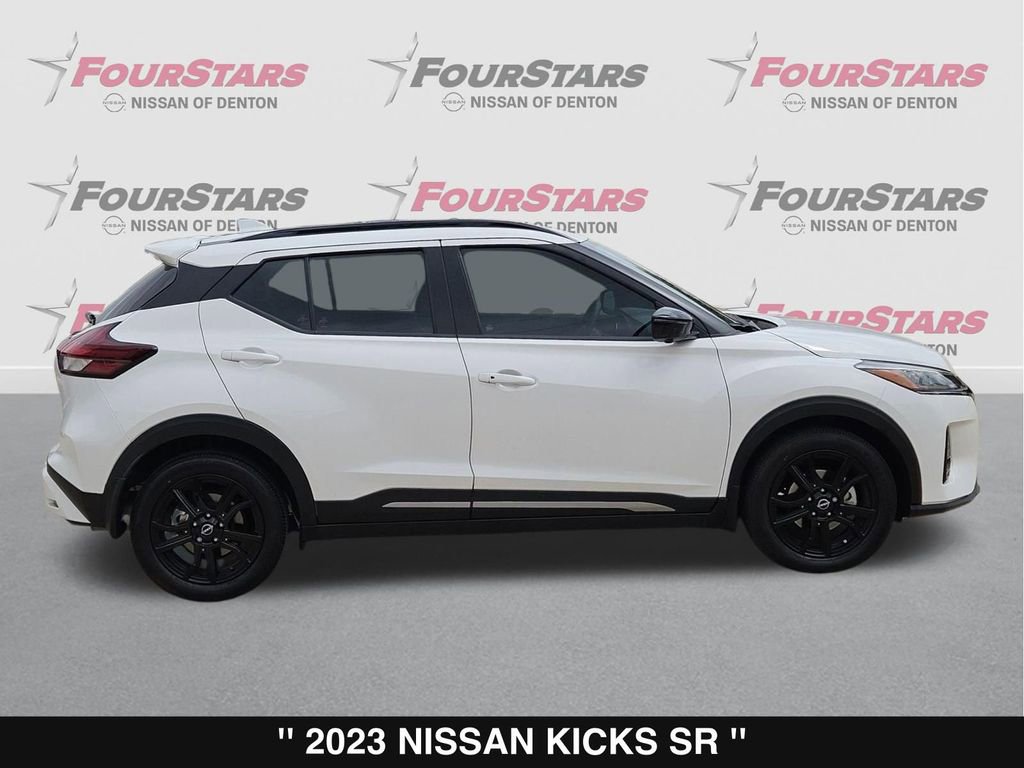 Used 2023 Nissan Kicks SR w/ SR Premium Package image 3