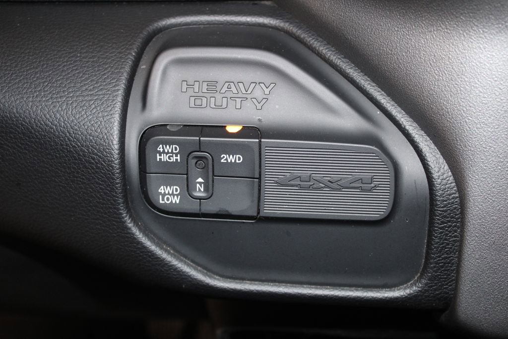 Used 2024 RAM 3500 Big Horn image 30