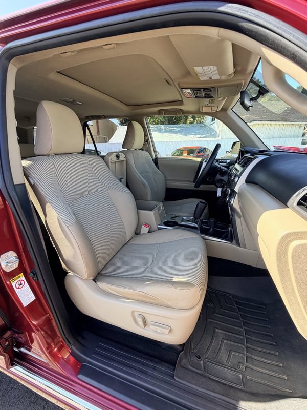 Used 2012 Toyota 4Runner SR5 w/ Convenience Pkg AWD/4WD image 23