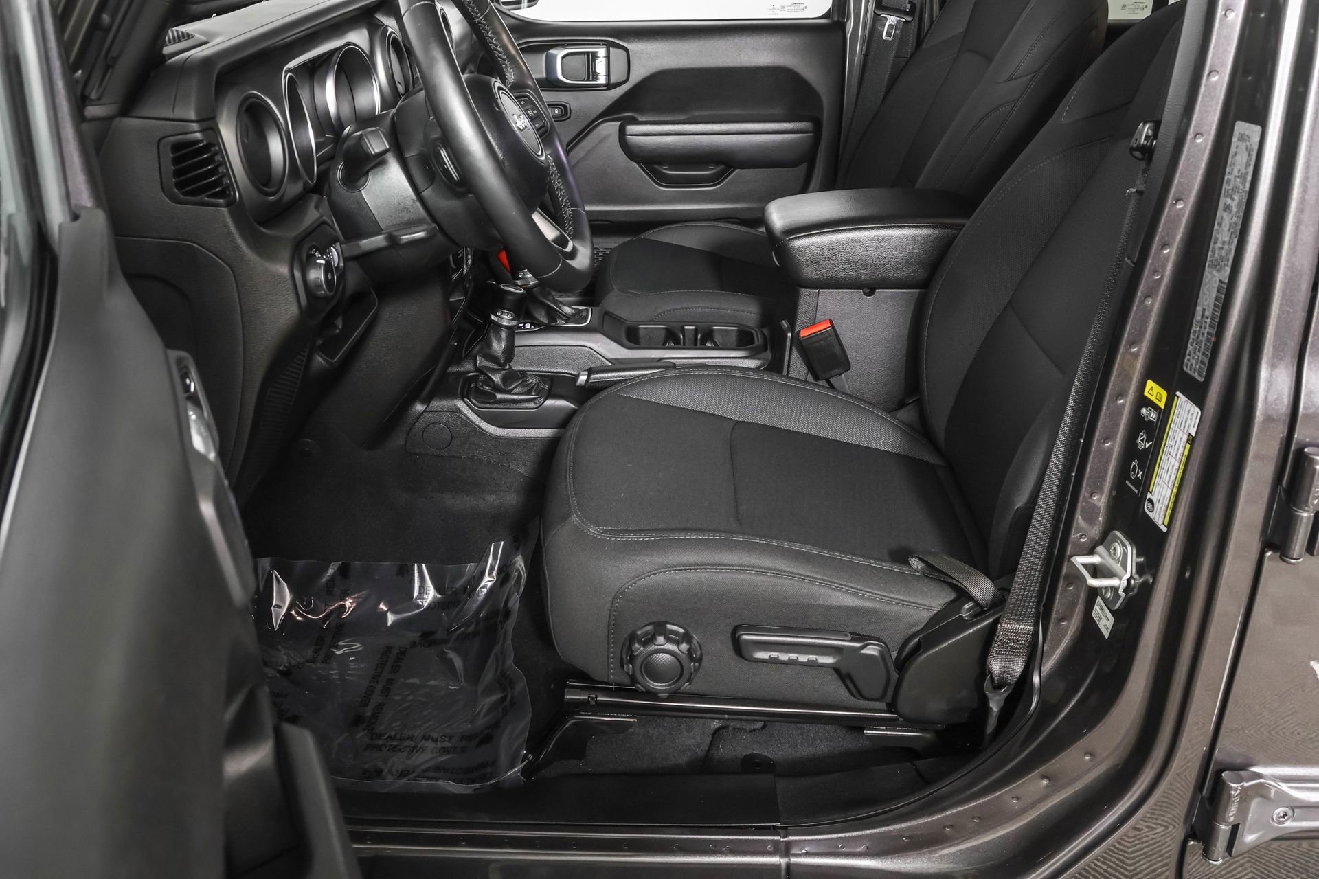 Used 2022 Jeep Wrangler Unlimited Sport S image 27