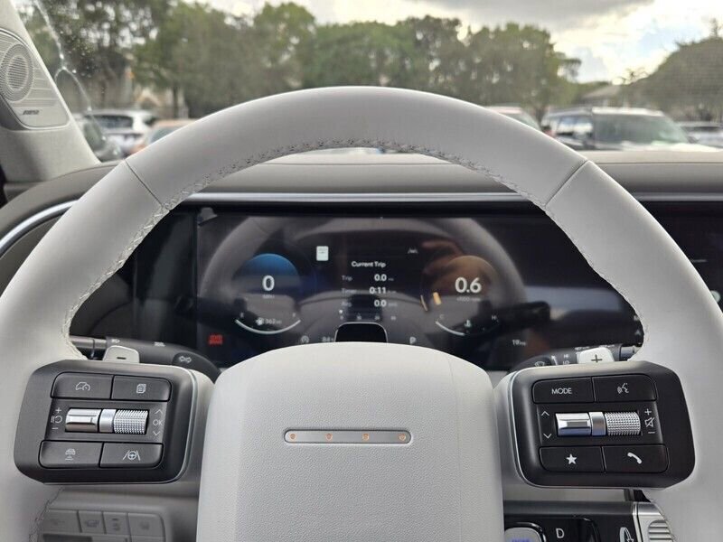 New 2026 Hyundai Palisade Limited FWD image 12