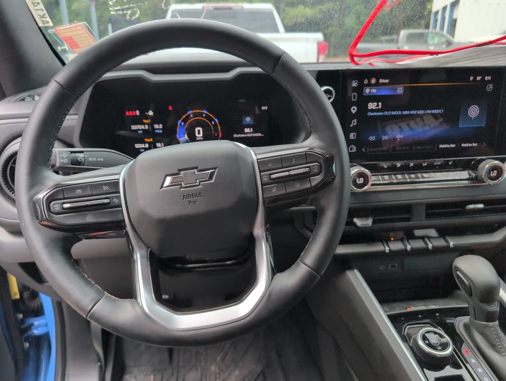 Used 2025 Chevrolet Colorado Trail Boss AWD/4WD image 12