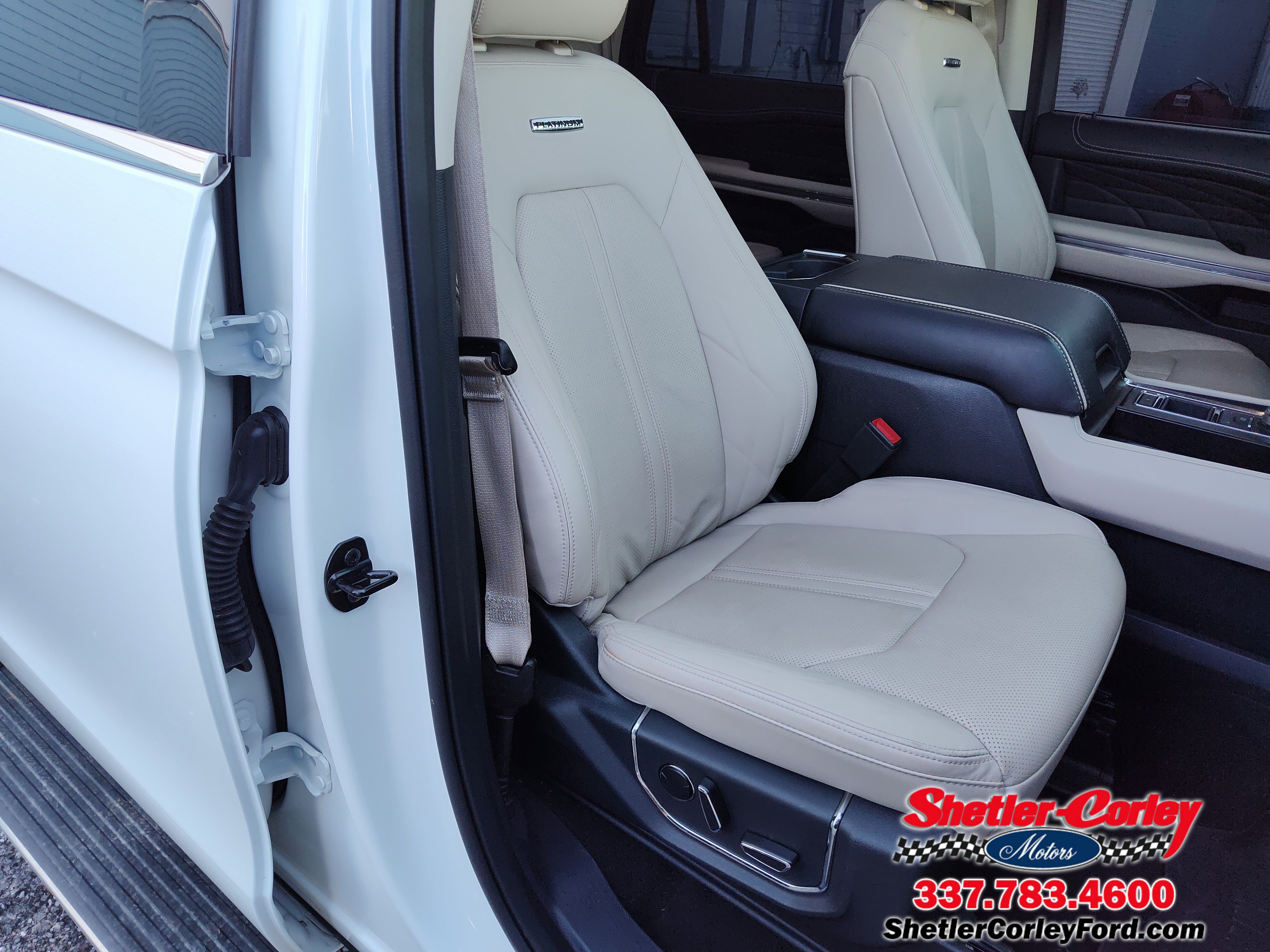 Used 2024 Ford Expedition Max Platinum image 25