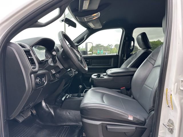 Used 2021 RAM 2500 Tradesman w/ Chrome Appearance Group AWD/4WD image 9